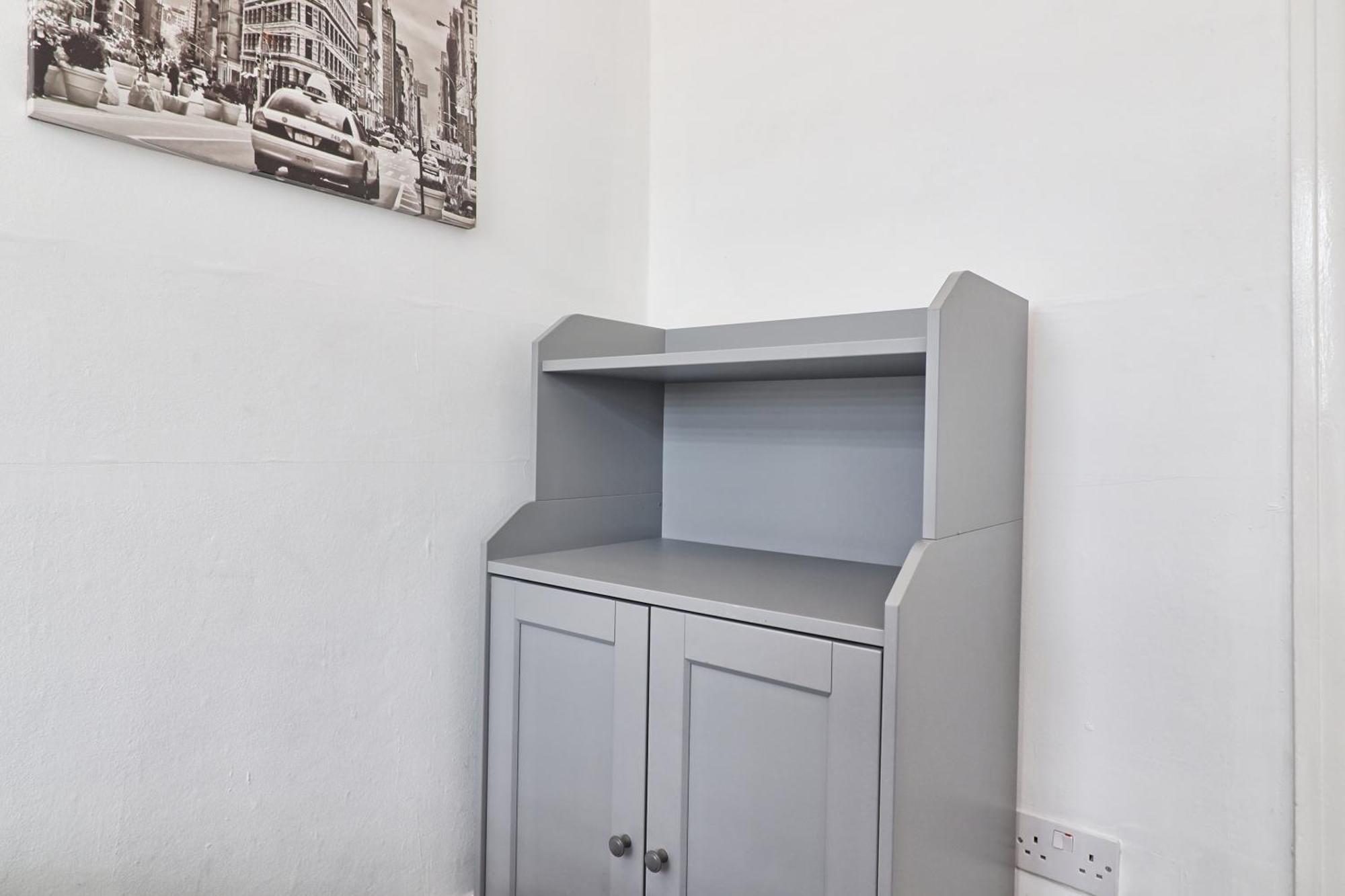 Luxury 3-Bed Apartment Near To London With Parking Hornchurch Luaran gambar